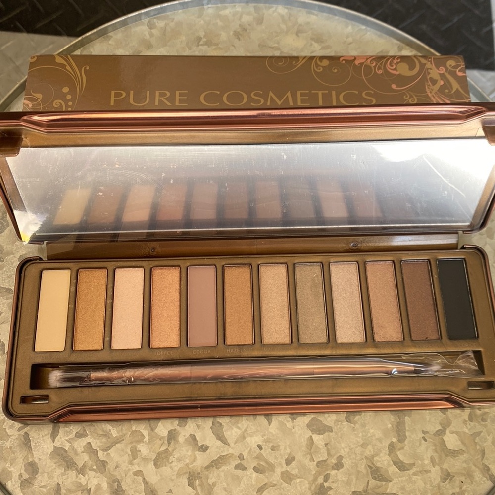 Pure cosmetics nude collection eyeshadow pallette